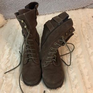 Ankle combat boots